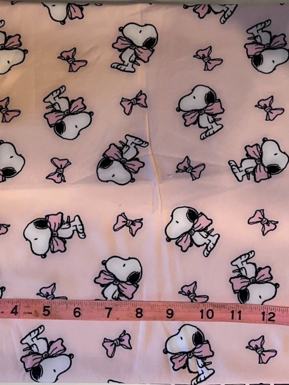19 pc Snoopy scrap fabric - bundle 9 - Picture 15 of 15